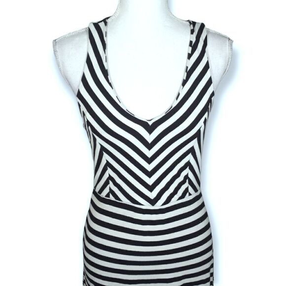 MONTEAU BLACK & WHITE STRIPE MAXI DRESS SZ.M EUC - Picture 2 of 6
